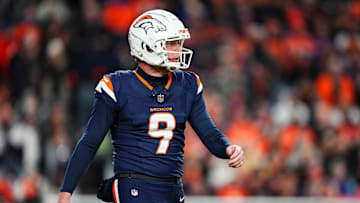 Cleveland Browns v Denver Broncos