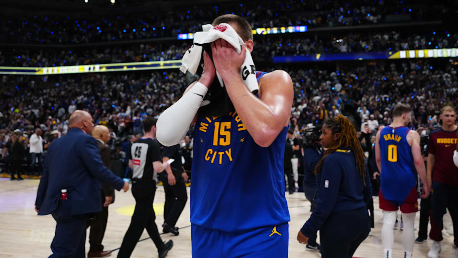 Jokic had eight turnovers and shot 0-for-10 from three-point range in Denver's win.  | Ron Chenoy-Imagn Images