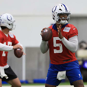 Colts quarterbacks Daniel Jones and Anthony Richardson have yet to separate from one another as they battle for the starting gig.
