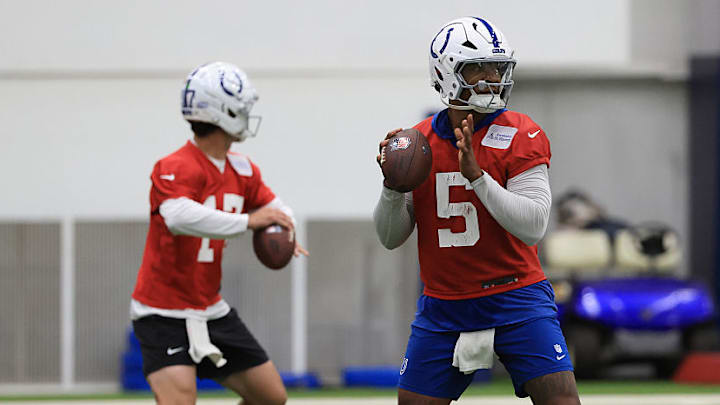 Colts quarterbacks Daniel Jones and Anthony Richardson have yet to separate from one another as they battle for the starting gig.