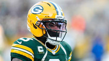 Chicago Bears v Green Bay Packers - NFL 2025