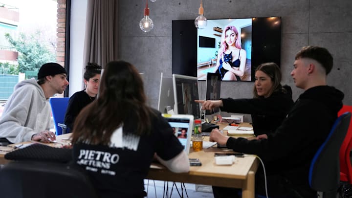 SPAIN-TECHNOLOGY-MARKETING-FASHION-AI-EMPLOYMENT SPAIN-TECHNOLOGY-MARKETING-FASHION-AI-EMPLOYMENT