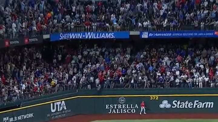 A kid who caught an Aaron Judge BP dinger celebrated his go-ahead homer  while holding a sign