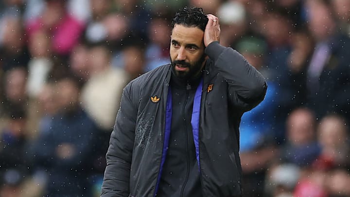 แมนยูเล็งเป้าหมาย 3 ดาวเด่นเพื่อแก้ปัญหาเร่งด่วนที่สุดในที่สุด