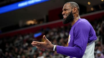 Los Angeles Lakers v Detroit Pistons