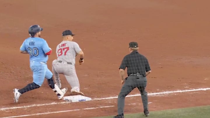 The Toronto Blue Jays lost 7-1 to the Red Sox on Wednesday. 