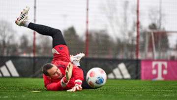 Manuel Neuer muss einen Rückschlag hinnehmen