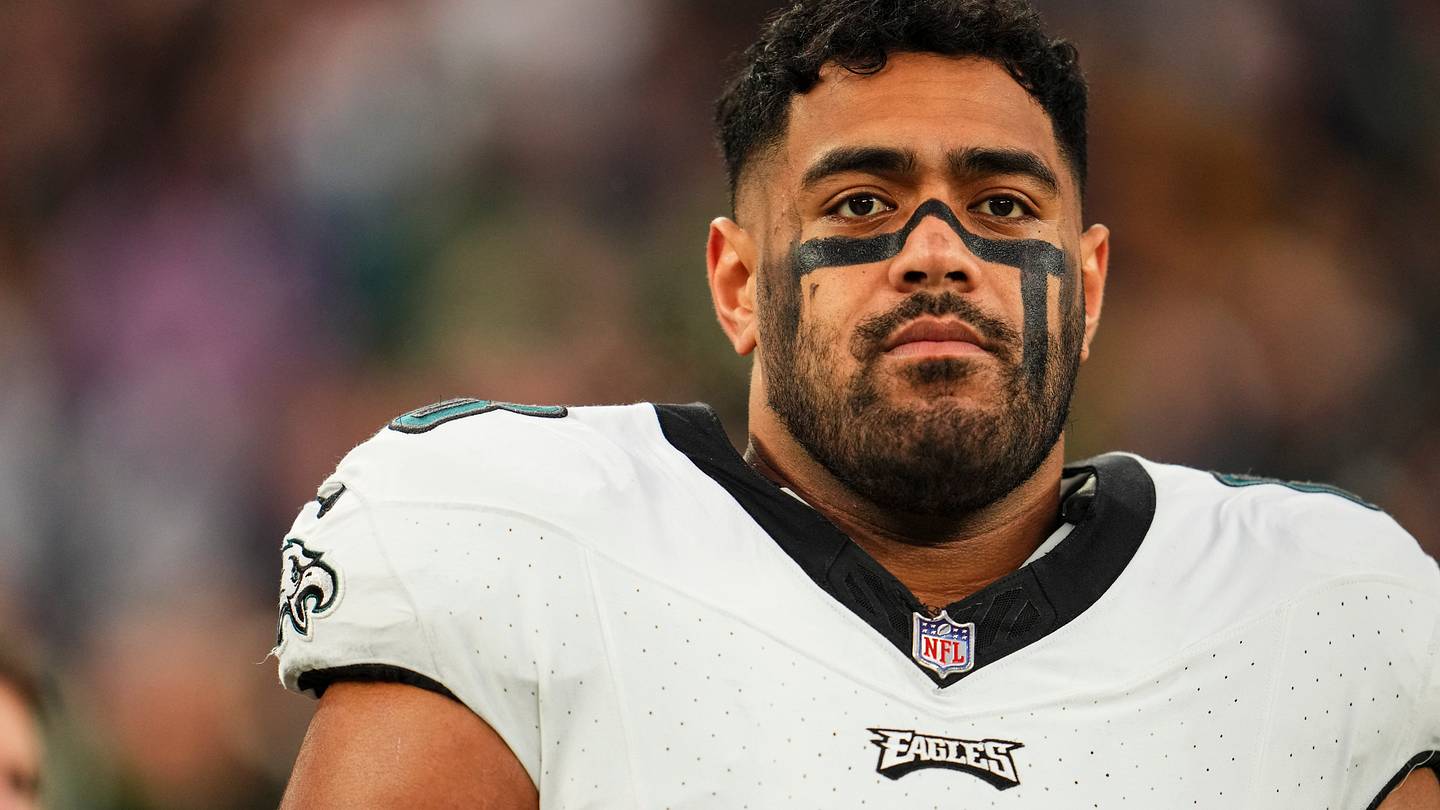 New wrinkle in NFL's international expansion plan might intrigue an Eagles star - Vimarsana News