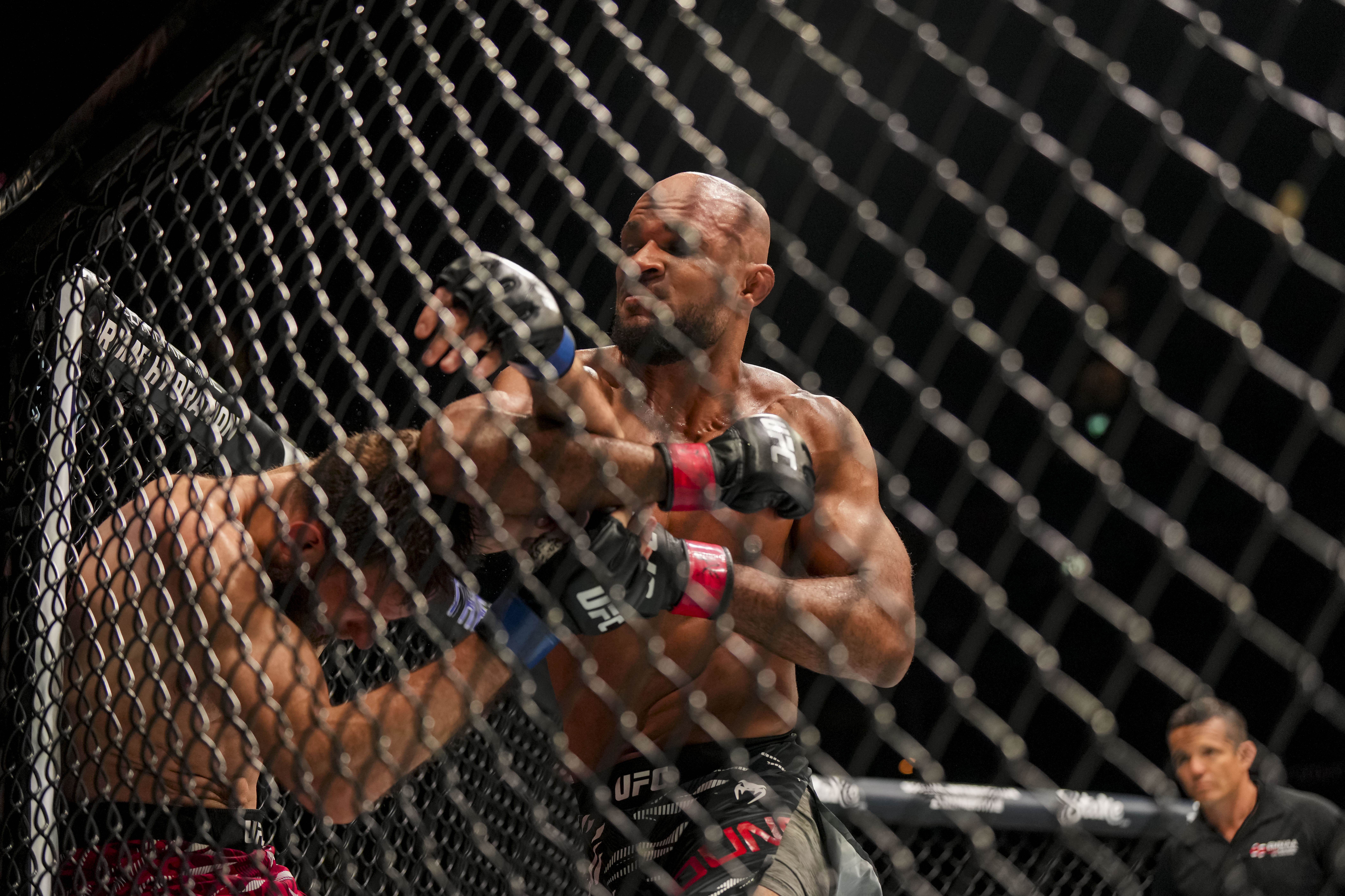 Christian Leroy Duncan (red gloves) fights against Andrey Pulyaev (blue gloves) during UFC Fight Night at O2 Arena.
