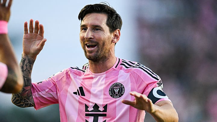 FBL-MLS-USA-MIAMI-COLUMBUS