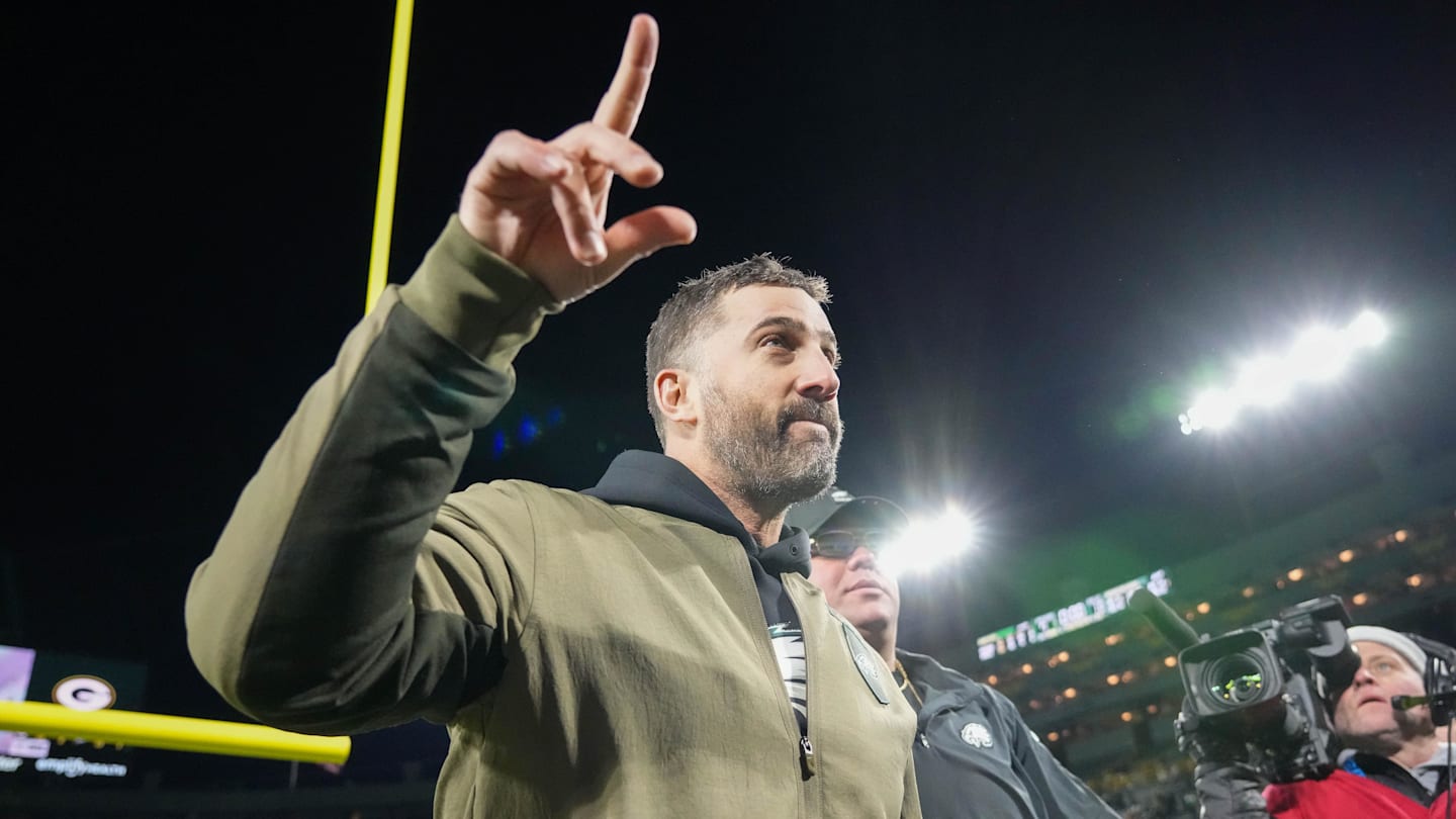 The Eagles Showed How to Negate Micah Parsons