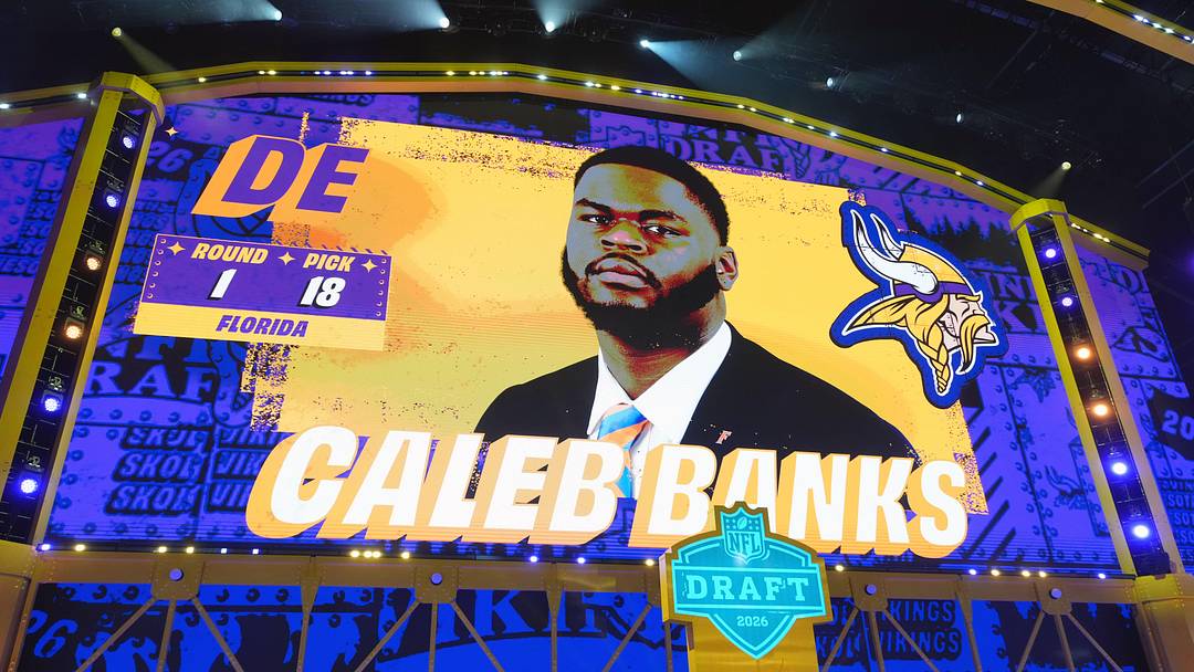 Apr 23, 2026; Pittsburgh, PA, USA; Florida Gators defensive lineman Caleb Banks is selected by the Minnesota Vikings as the number 18 pick during the 2026 NFL Draft at Acrisure Stadium. Mandatory Credit: Kirby Lee-Imagn Images