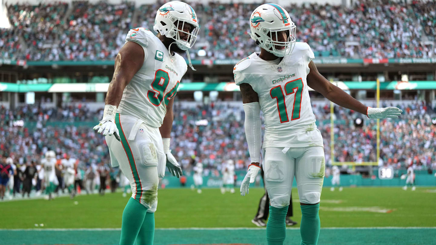 Jaylen Waddle Lands Contract Extension With Miami Dolphins