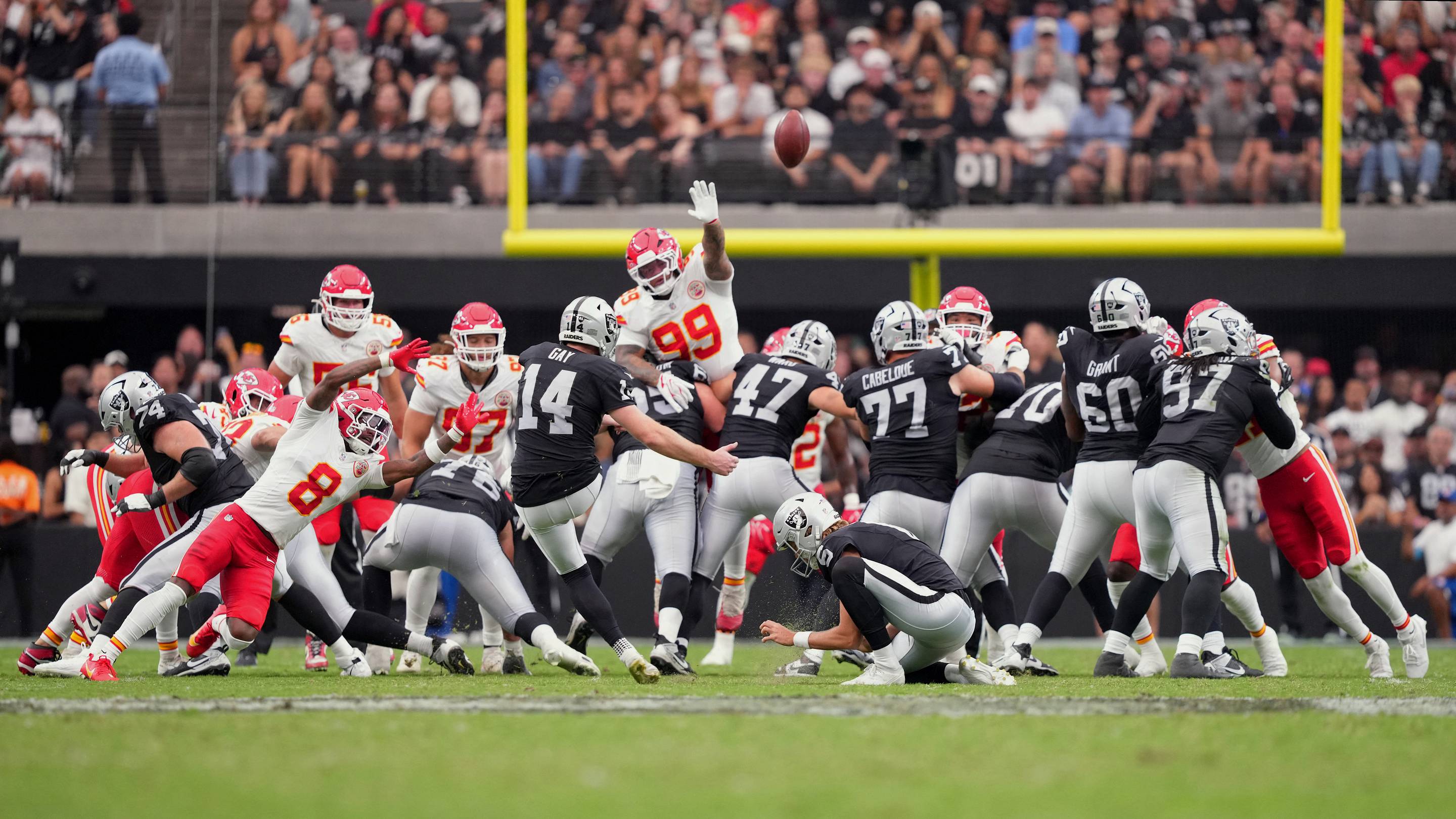 Fantasy Football Week 5 Waiver Wire: Who Are the Best Streaming Options at Kicker?