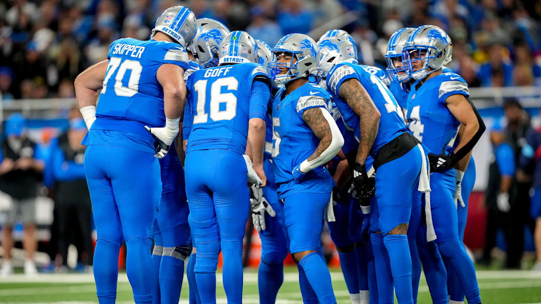 Green Bay Packers v Detroit Lions