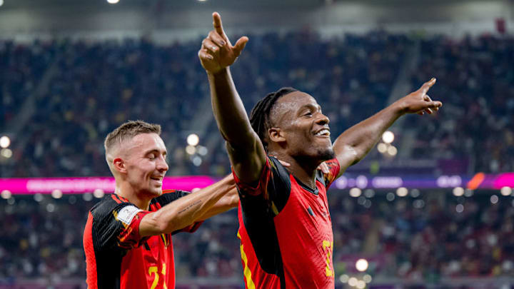 Michy Batshuayi e Timothy Castagne em Bélgica x Canadá 