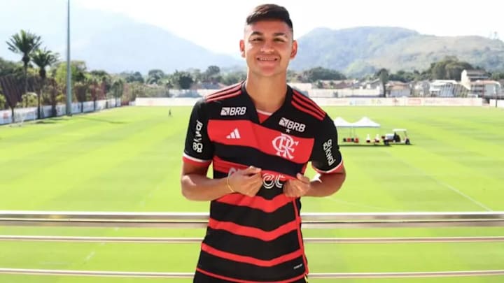 Charly Alcaraz, camisa 37 do Flamengo em 2024