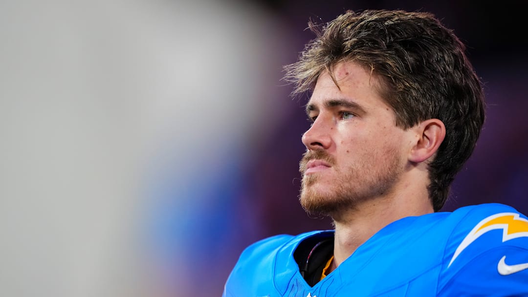 Denver Broncos v Los Angeles Chargers