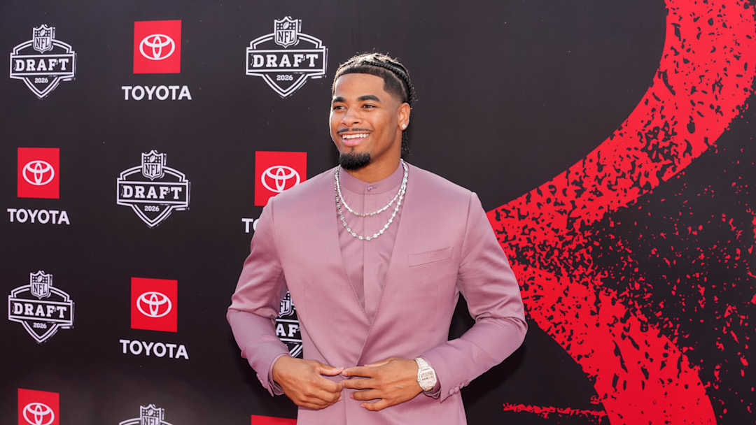 Apr 23, 2026; Pittsburgh, PA, USA; LSU Tigers defensive back Mansoor Delane poses on the red carpet before the 2026 NFL Draft at Point State Park. Mandatory Credit: Kirby Lee-Imagn Images