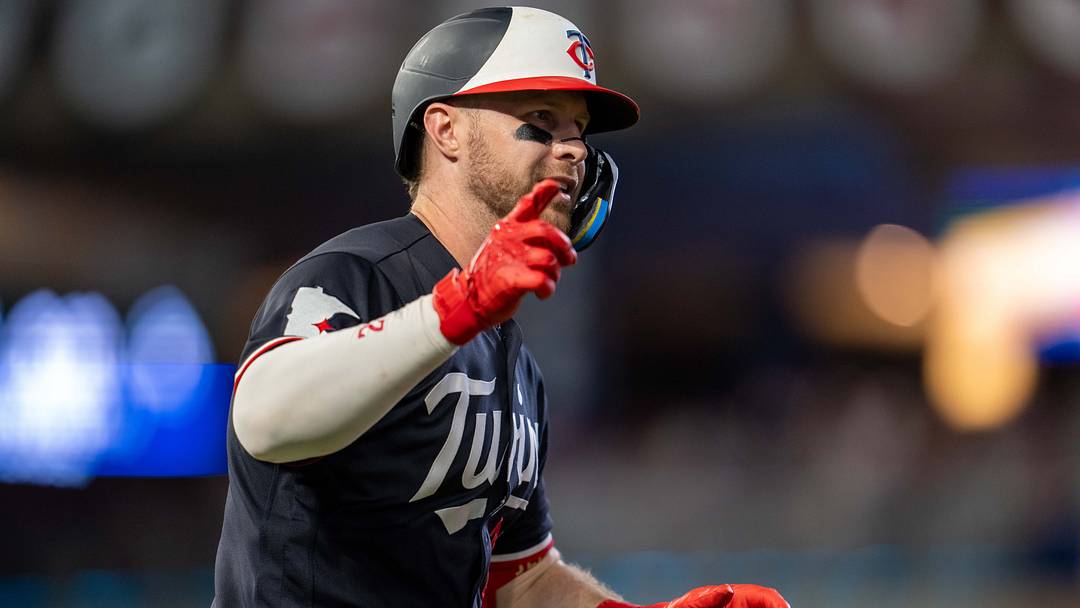 Twins catcher Ryan Jeffers (27) celebrates hitting a three-run home run. Credit: Jesse Johnson-Imagn Twins catcher Ryan Jeffers (27) celebrates hitting a three-run home run. Credit: Jesse Johnson-Imagn