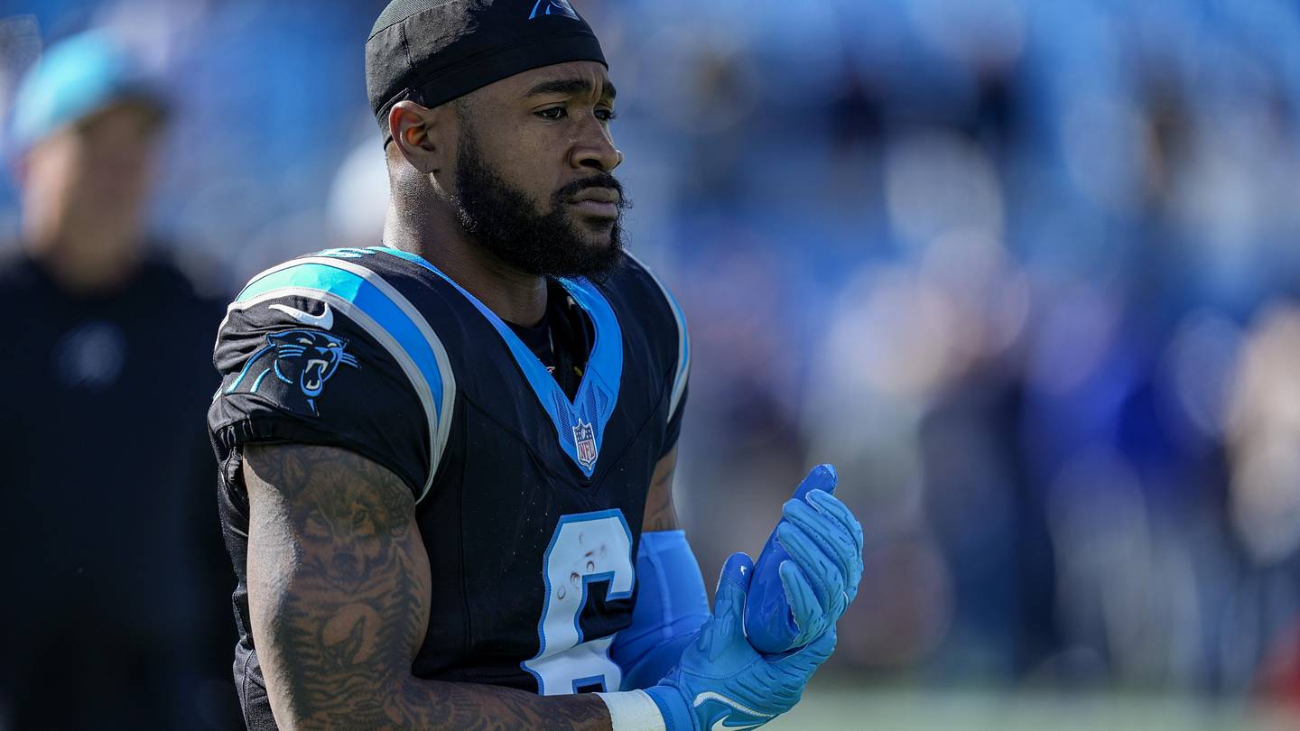 Dave Canales Comments Spell the End for Miles Sanders in Carolina - Vimarsana News
