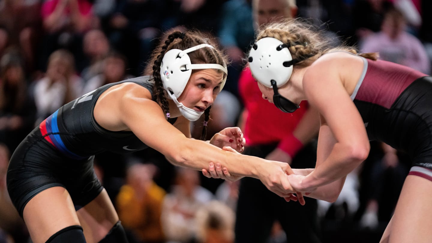 Iowa Girls State Wrestling Opening Day Produces Several Upsets