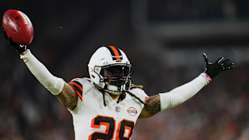 New York Jets v Cleveland Browns