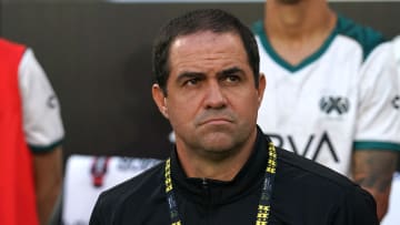 América tiene en la mira a extremos mexicanos para reforzarse
