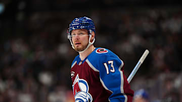 Colorado Avalanche right wing Valeri Nichushkin (13) vs Calgary Flames