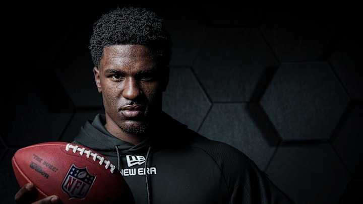 Tennessee Volunteers defensive end James Pearce Jr.