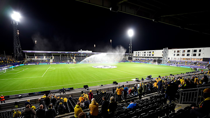 Bodo/Glimt's Aspmyra Stadion has an artificial grass pitch and a small capacity, which will be a big test for underperforming Juventus