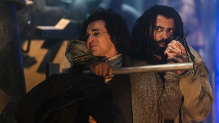 1227151 - Snowpiercer 404: Daveed Diggs, Michael Aronov