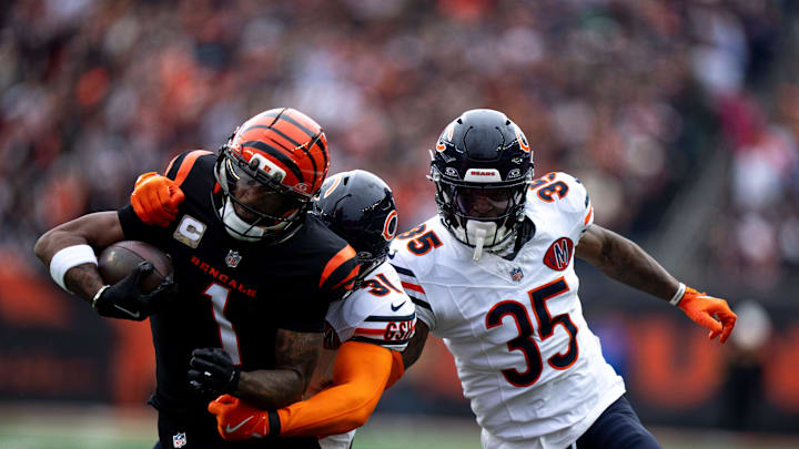 Chicago Bears defensive back Kevin Byard III (31) tackles Cincinnati Bengals wide receiver Ja'Marr Chase (1) in the second quarter of the NFL football game between Chicago Bears and Cincinnati Bengals at Paycor Stadium in Cincinnati on Nov. 2, 2025.
