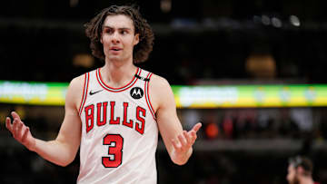 Toronto Raptors v Chicago Bulls