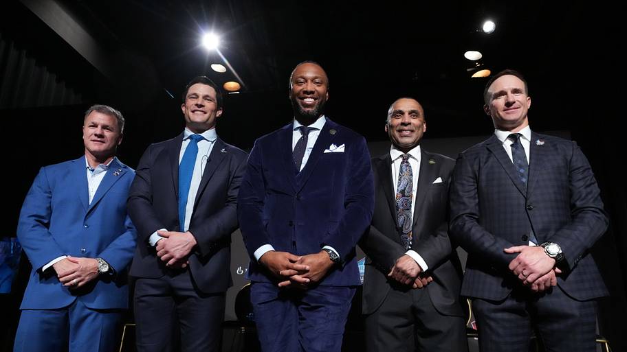 The 2026 Pro Football Hall of Fame Class: Adam Vinatieri, Luke Kuechly, Larry Fitzgerald, Roger Craig and Drew Brees 