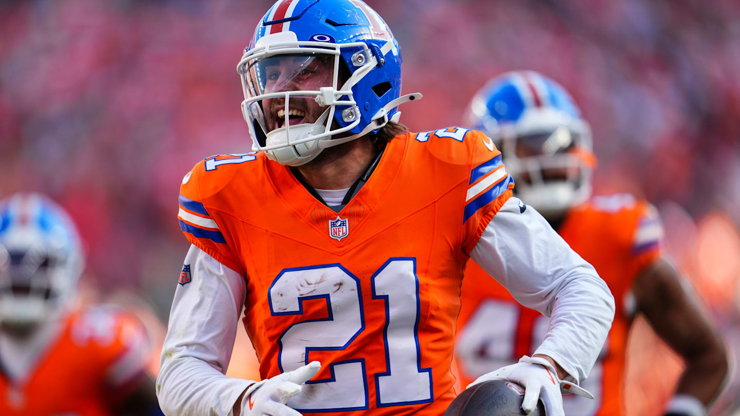 パット・サーティンとライリー・モスがNFL最高のCBデュオになるまでに8試合もかからなかった