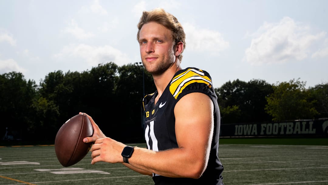 Iowa quarterback Mark Gronowski