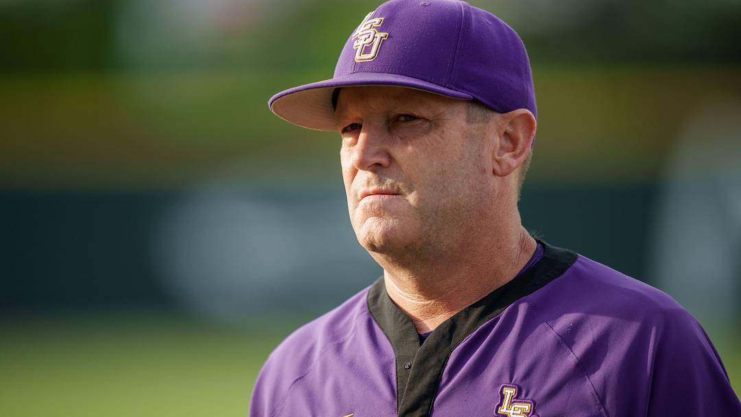 Apr 28, 2026; Baton Rouge, LA, USA; Louisiana State Tigers head coach Jay Johnson walks the field before a game against the Southeastern Louisiana Lions at Alex Box Stadium. Mandatory Credit: Matthew Hinton-Imagn Images Apr 28, 2026; Baton Rouge, LA, USA; Louisiana State Tigers head coach Jay Johnson walks the field before a game against the Southeastern Louisiana Lions at Alex Box Stadium. Mandatory Credit: Matthew Hinton-Imagn Images