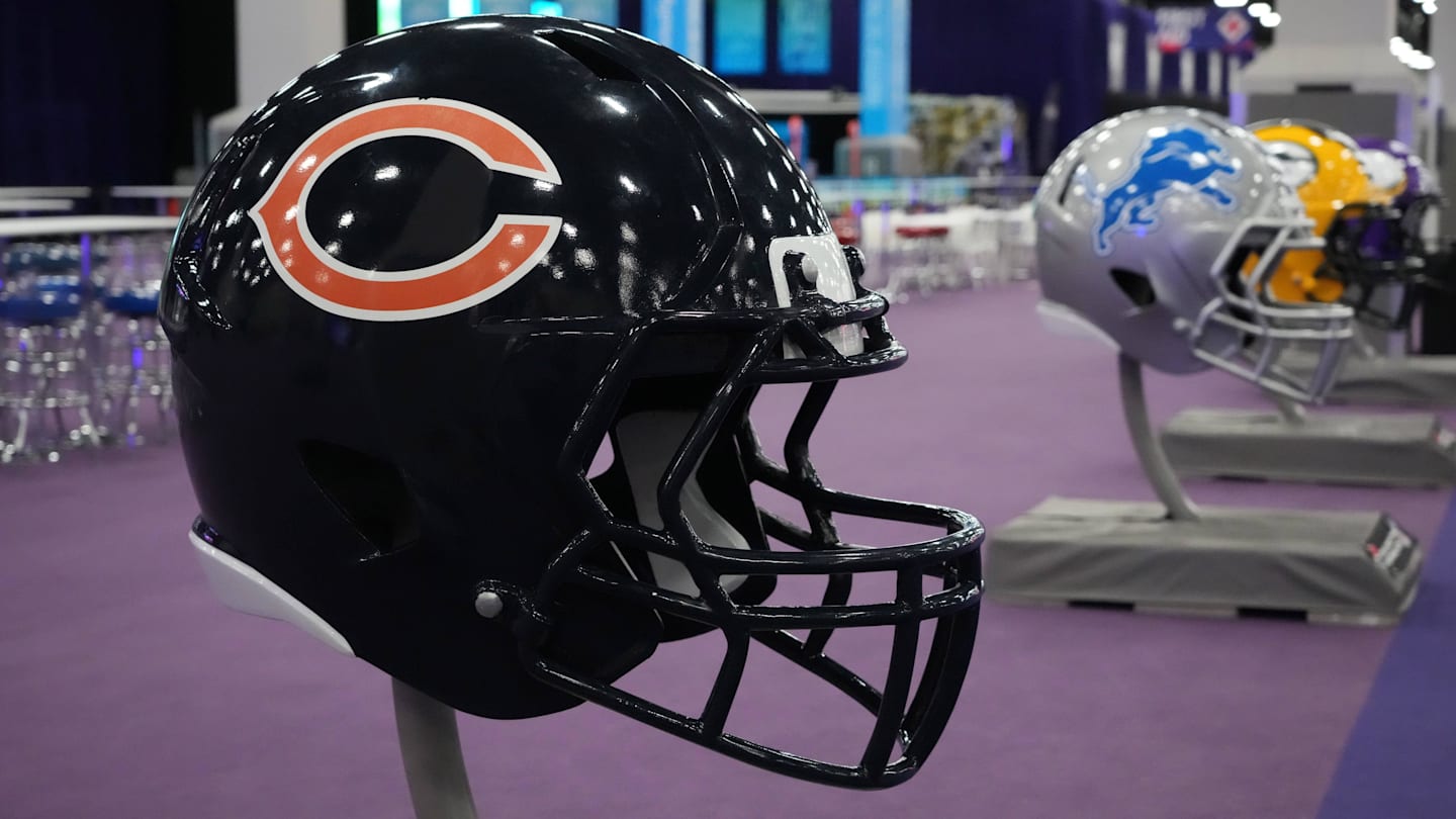 Respect for key Chicago Bears player remains sky-high entering 2025 NFL season