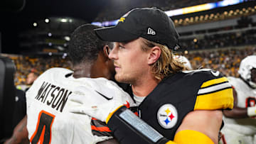 Cleveland Browns v Pittsburgh Steelers