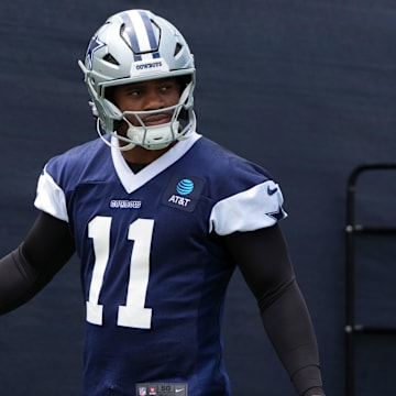 Jul 22, 2025; Oxnard, CA, USA; Dallas Cowboys defensive end Micah Parsons (11) during training camp at the River Ridge Fields. Mandatory Credit: Kirby Lee-Imagn Images