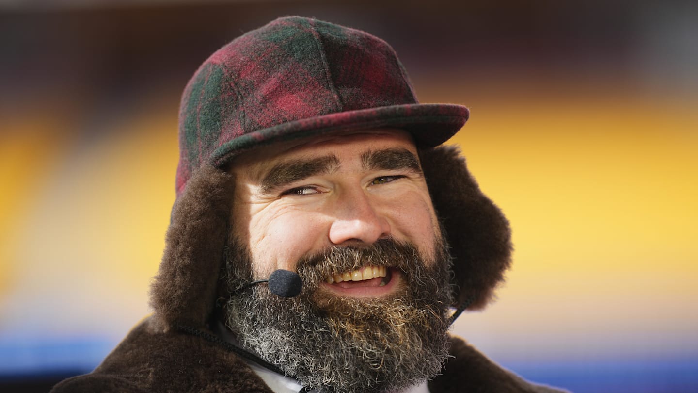 傑森·凱爾斯（Jason Kelce）與安迪·里德（Andy Reid）懇求教練工作