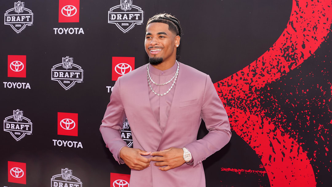 Apr 23, 2026; Pittsburgh, PA, USA; LSU Tigers defensive back Mansoor Delane poses on the red carpet before the 2026 NFL Draft at Point State Park. Mandatory Credit: Kirby Lee-Imagn Images