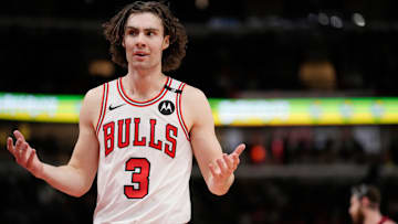 Toronto Raptors v Chicago Bulls