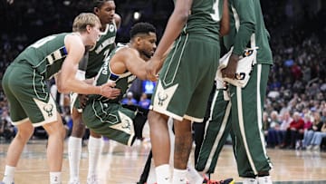 Giannis Antetokounmpo got hurt in the Bucks’ win over the Pistons Wednesday night. 