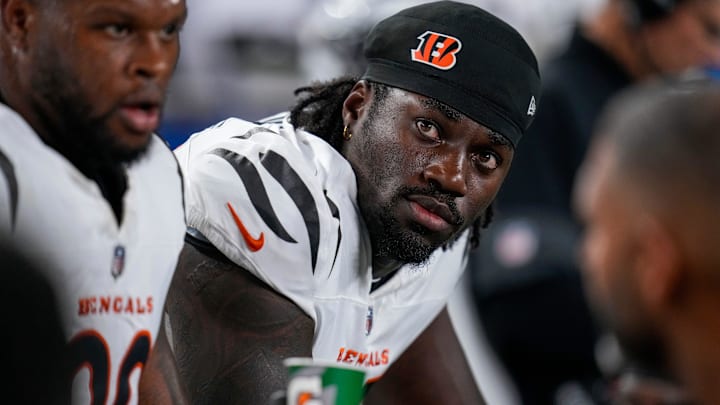 Cincinnati Bengals defensive end Shemar Stewart (97) sits between drives in the first quarter of the NFL Week 7 game between the Cincinnati Bengals and the Pittsburgh Steelers at Paycor Stadium in downtown Cincinnati on Thursday, Oct. 16, 2025.