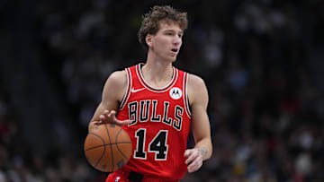 Matas Buzelis and the Bulls are home favorites against the Heat on Friday night.