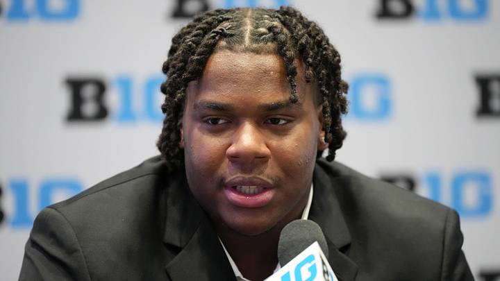 Illinois - offensive lineman J.C. Davis