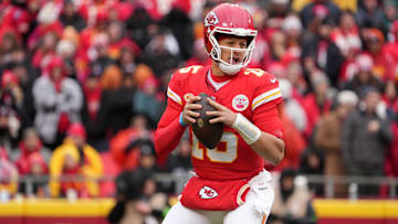 Las Vegas Raiders v Kansas City Chiefs