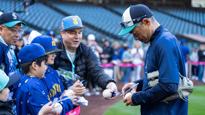 Chicago Cubs v Seattle Mariners